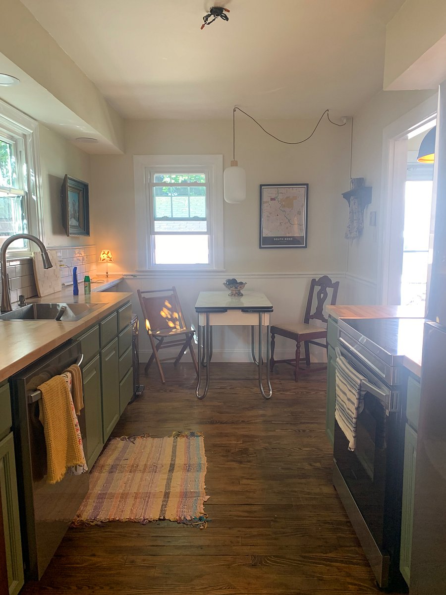 Furnished Finder property 1055256_1 photo 9