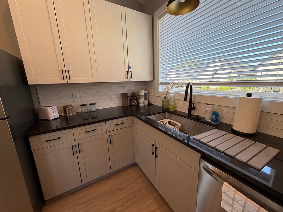 Furnished Finder property 1055257_1 photo 4
