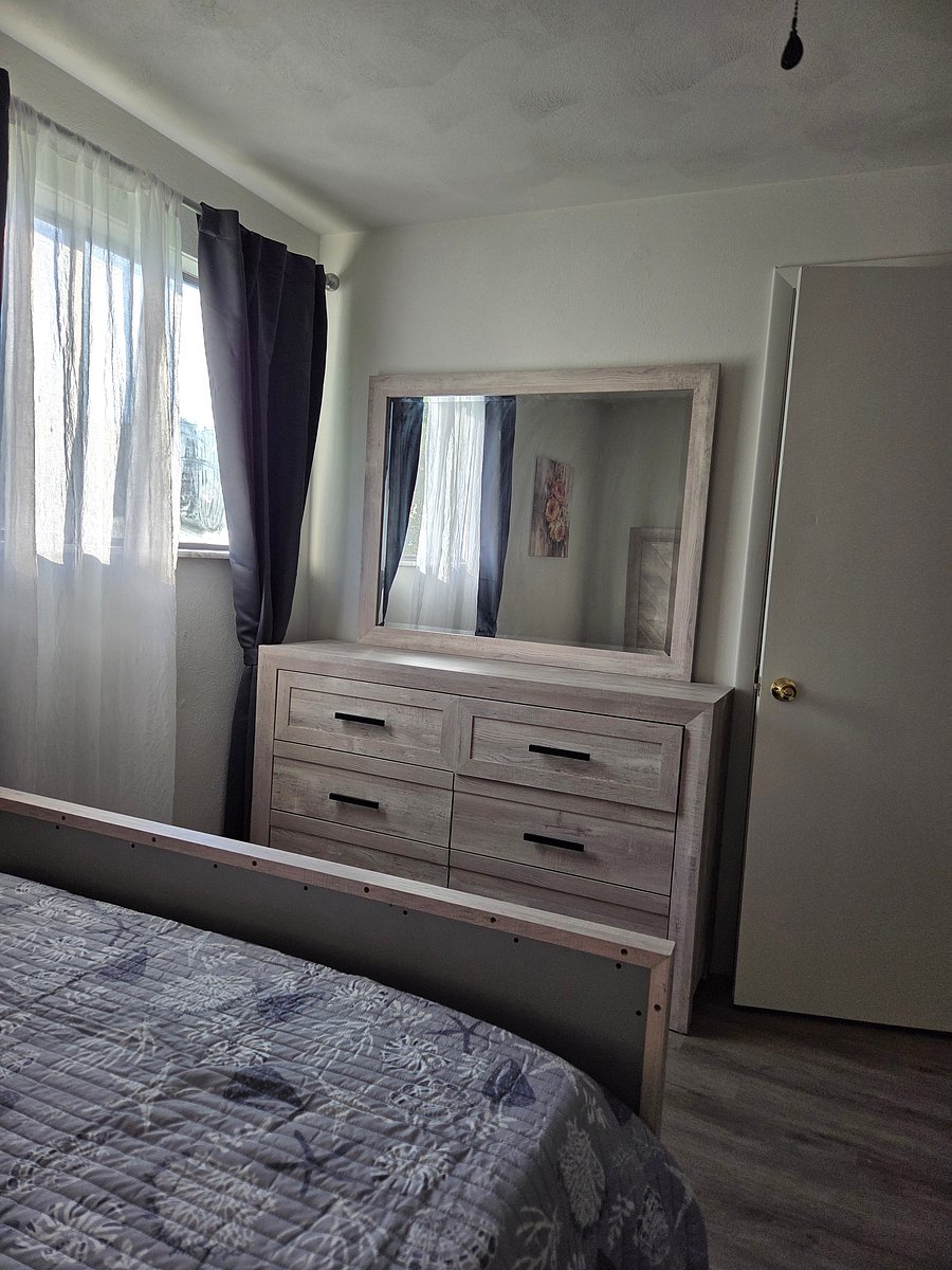 Furnished Finder property 1055261_1 photo 13