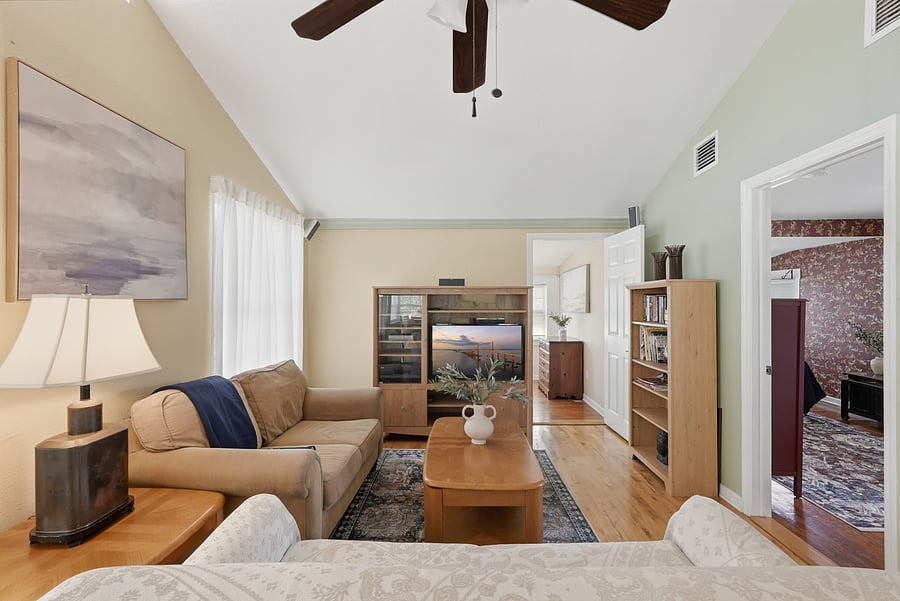 Furnished Finder property 1055292_1 photo 4