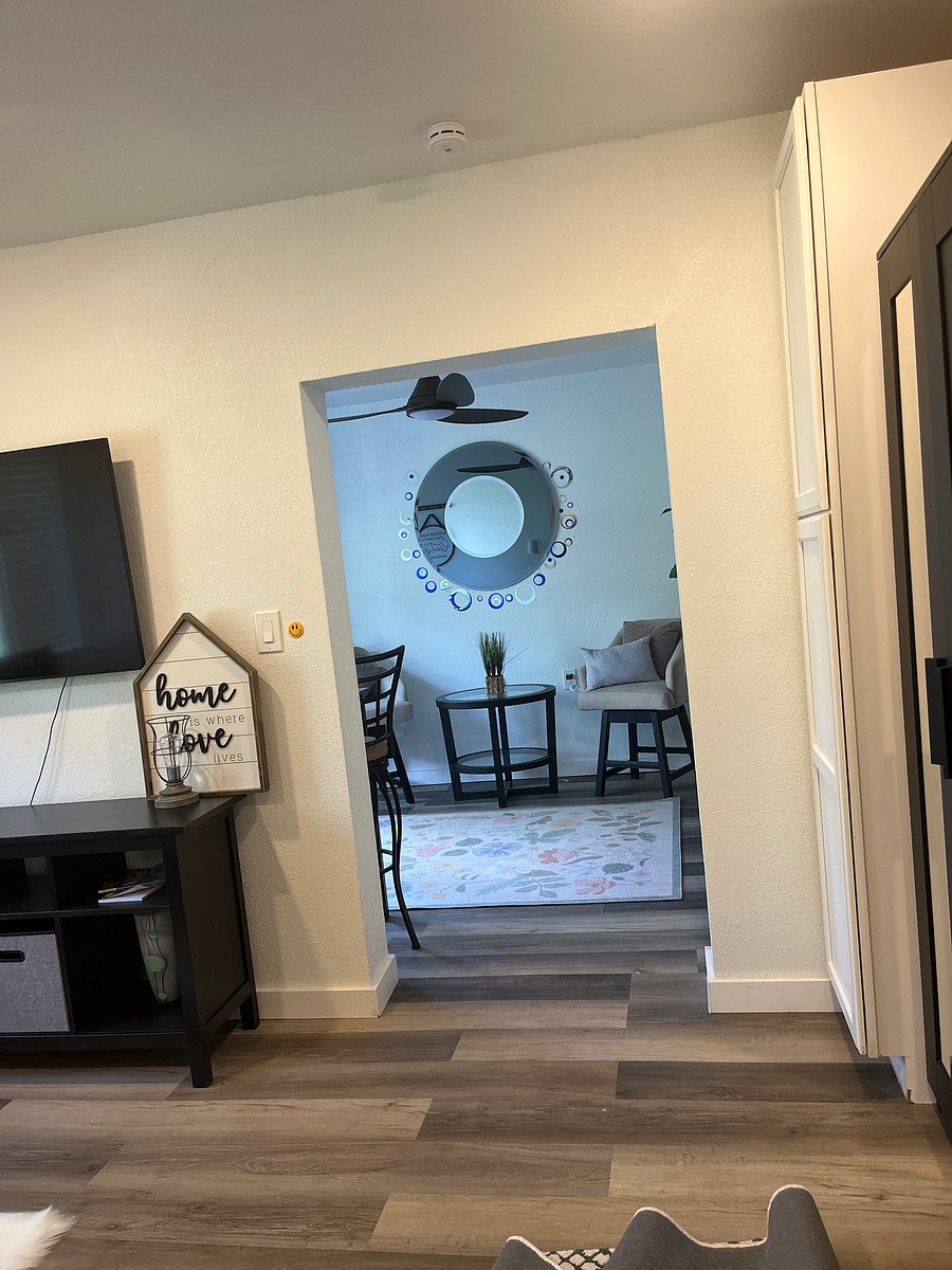 Furnished Finder property 1055309_1 photo 3