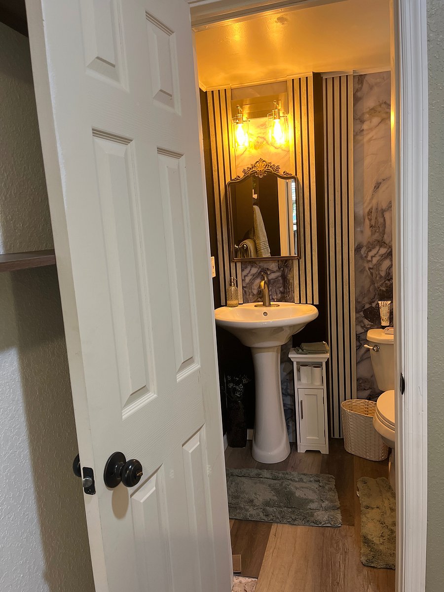 Furnished Finder property 1055309_1 photo 5