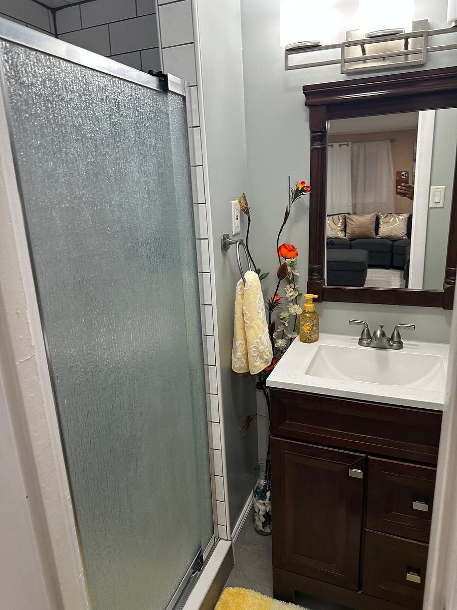 Furnished Finder property 1055318_1 photo 14