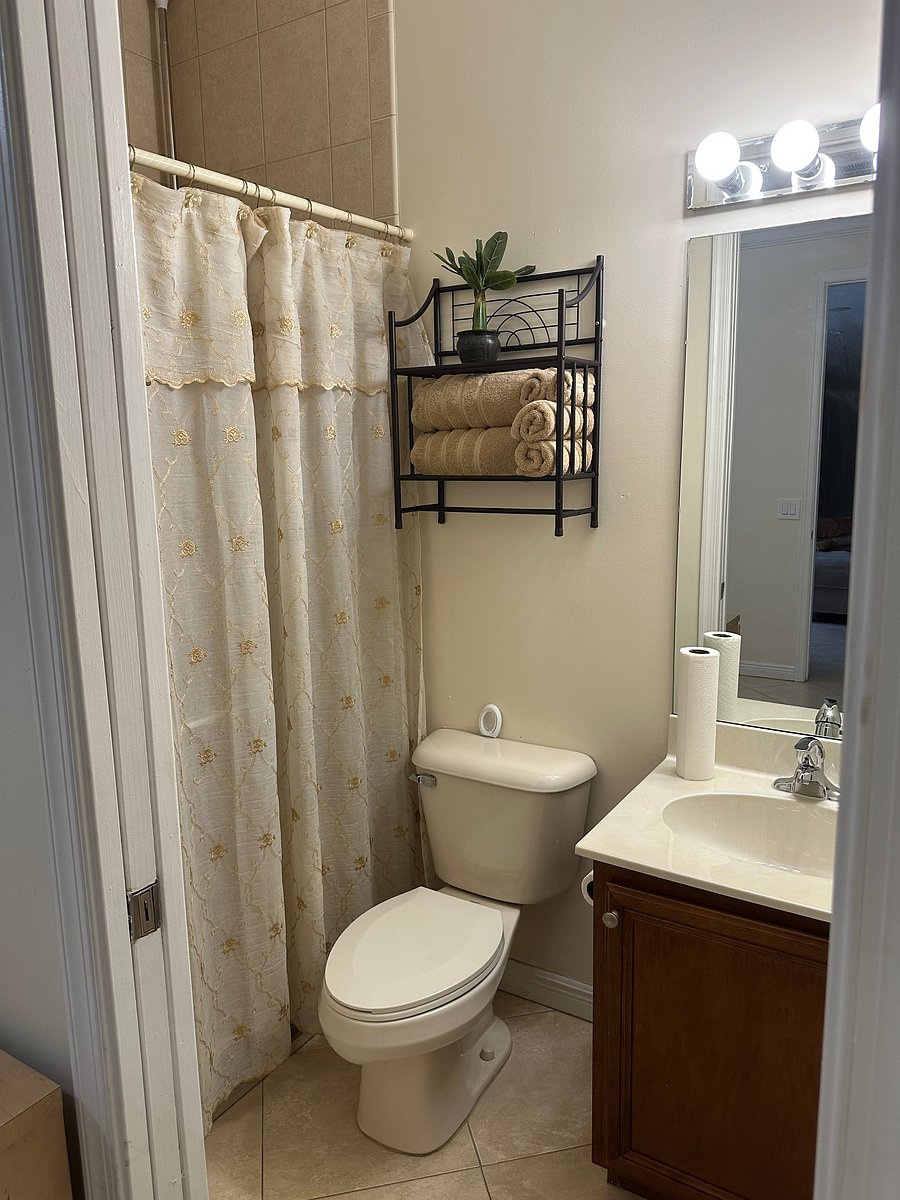 Furnished Finder property 1055331_1 photo 10