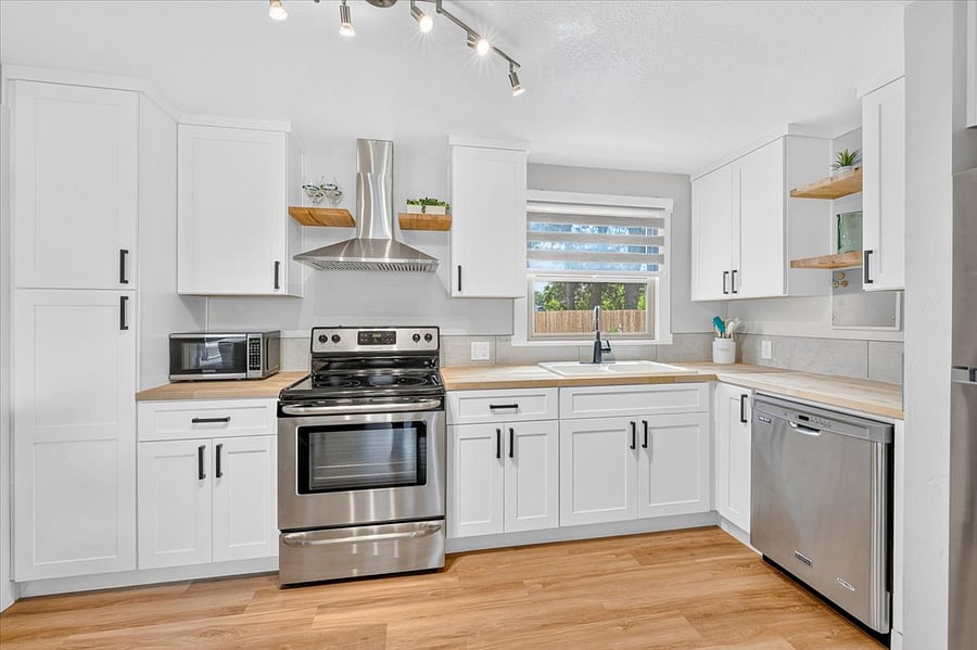 Furnished Finder property 1055334_1 photo 10