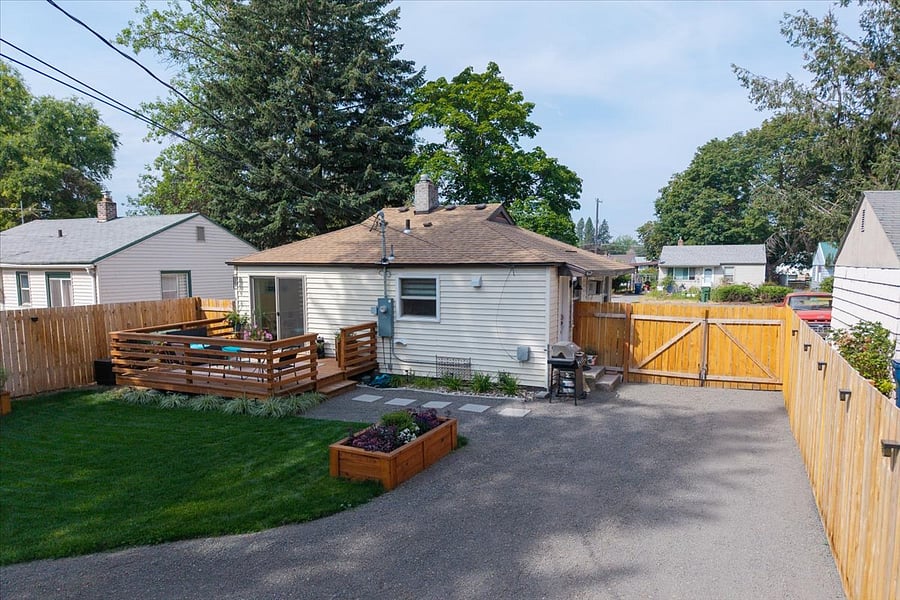 Furnished Finder property 1055334_1 photo 28