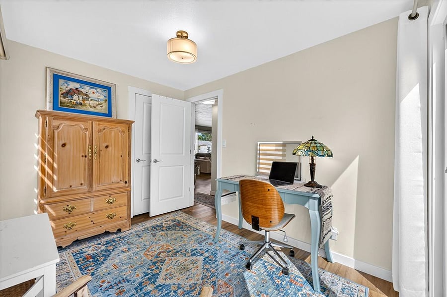 Furnished Finder property 1055334_1 photo 21