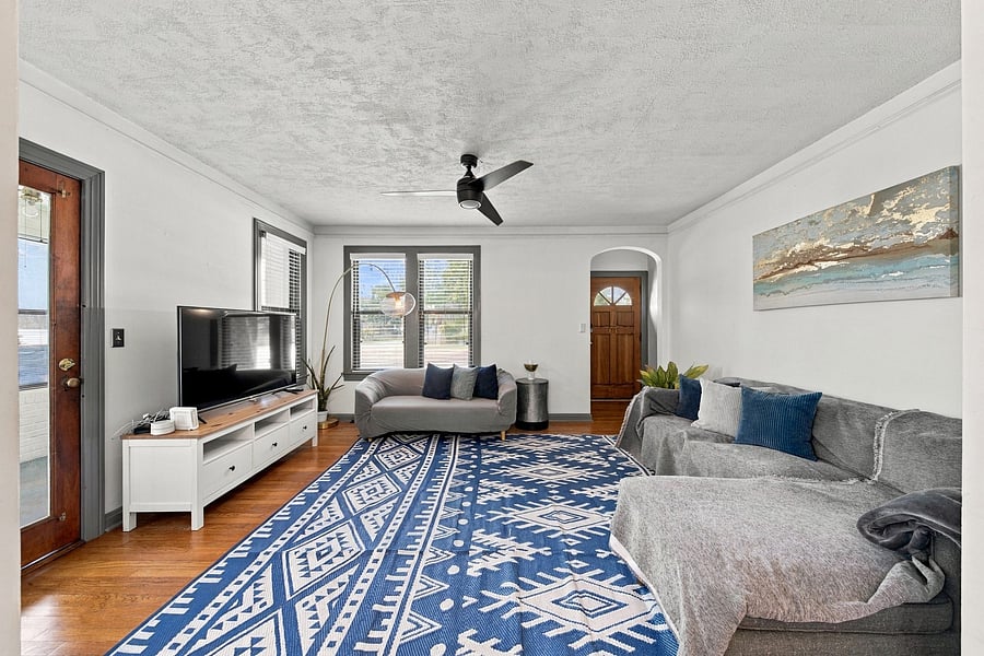 Furnished Finder property 1055352_1 photo 1