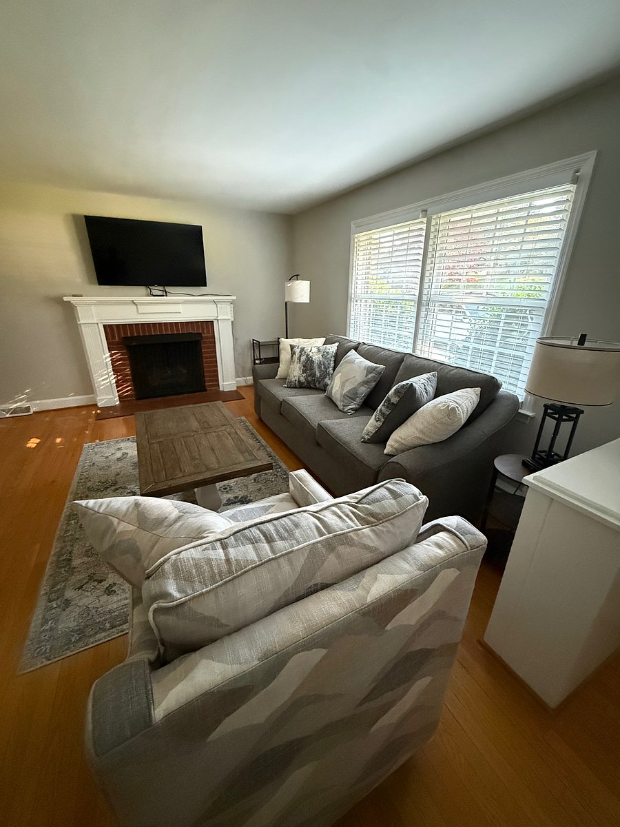 Furnished Finder property 1055366_1 photo 3