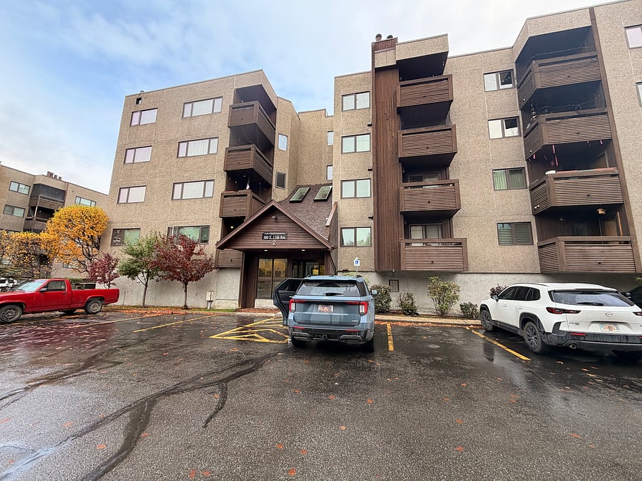     Welcome to Cordova Square! Your stay includes one designated parking space in the heated garage, plus convenient access to downtown Anchorage.
