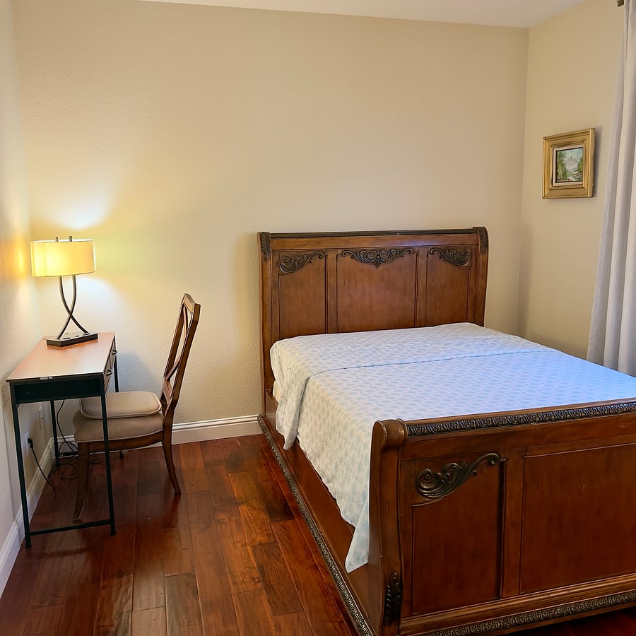 Furnished Finder property 1055379_1 photo 2