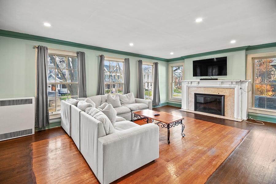Furnished Finder property 1055386_1 photo 2