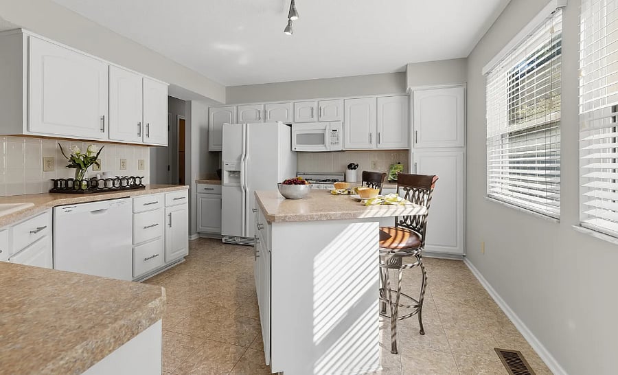 Furnished Finder property 1055411_1 photo 2