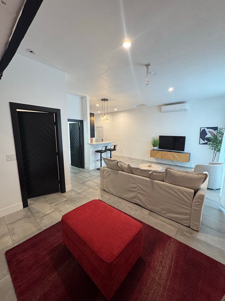 Furnished Finder property 1055432_1 photo 16