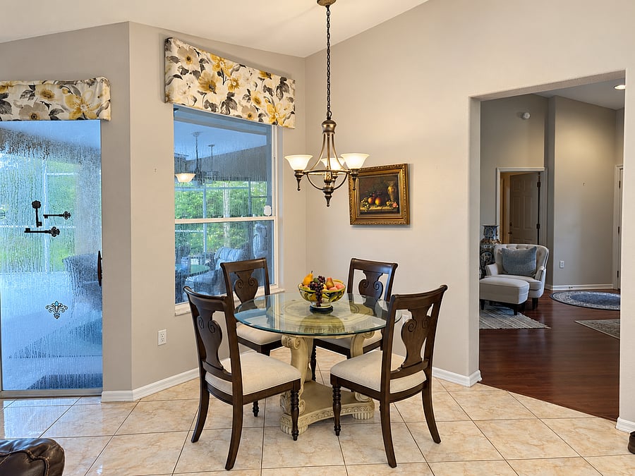 Kitchen Table Area