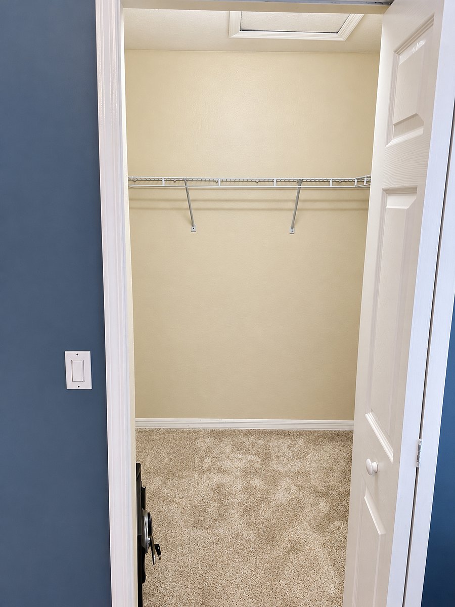 Bedroom 3 Closet
