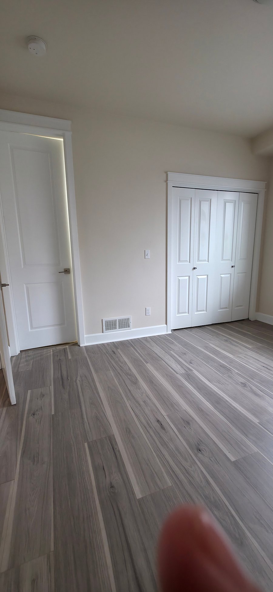Furnished Finder property 1055444_1 photo 12