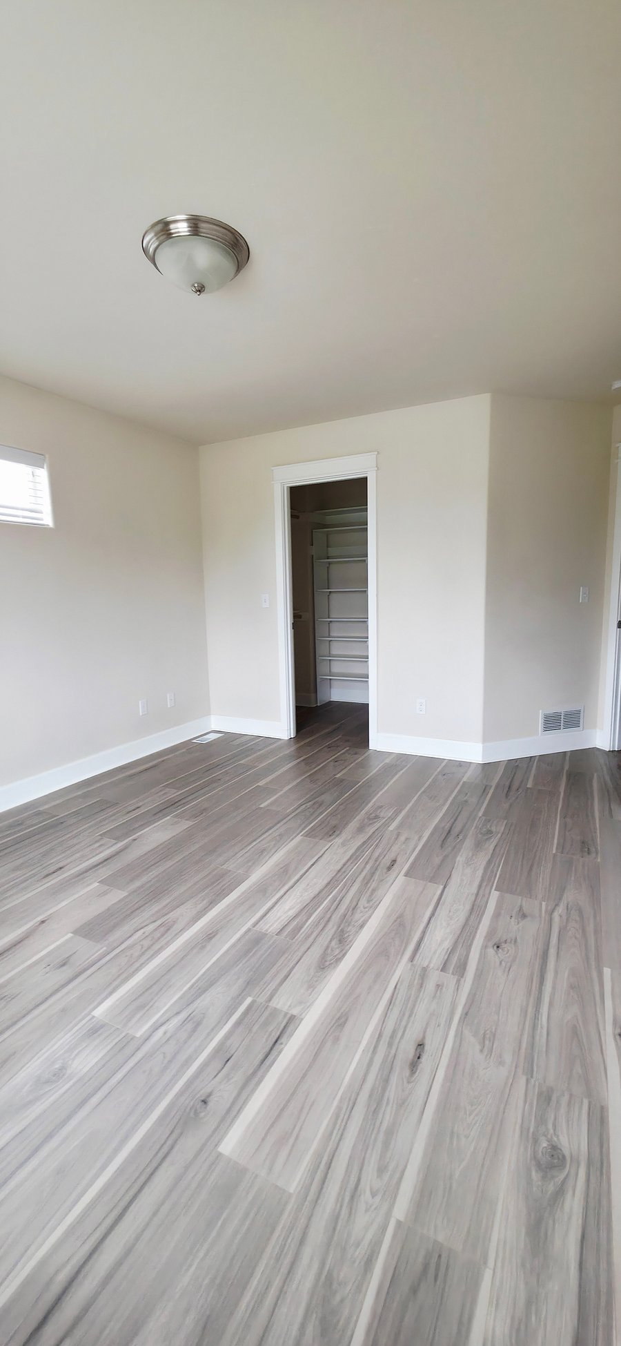 Furnished Finder property 1055444_1 photo 26