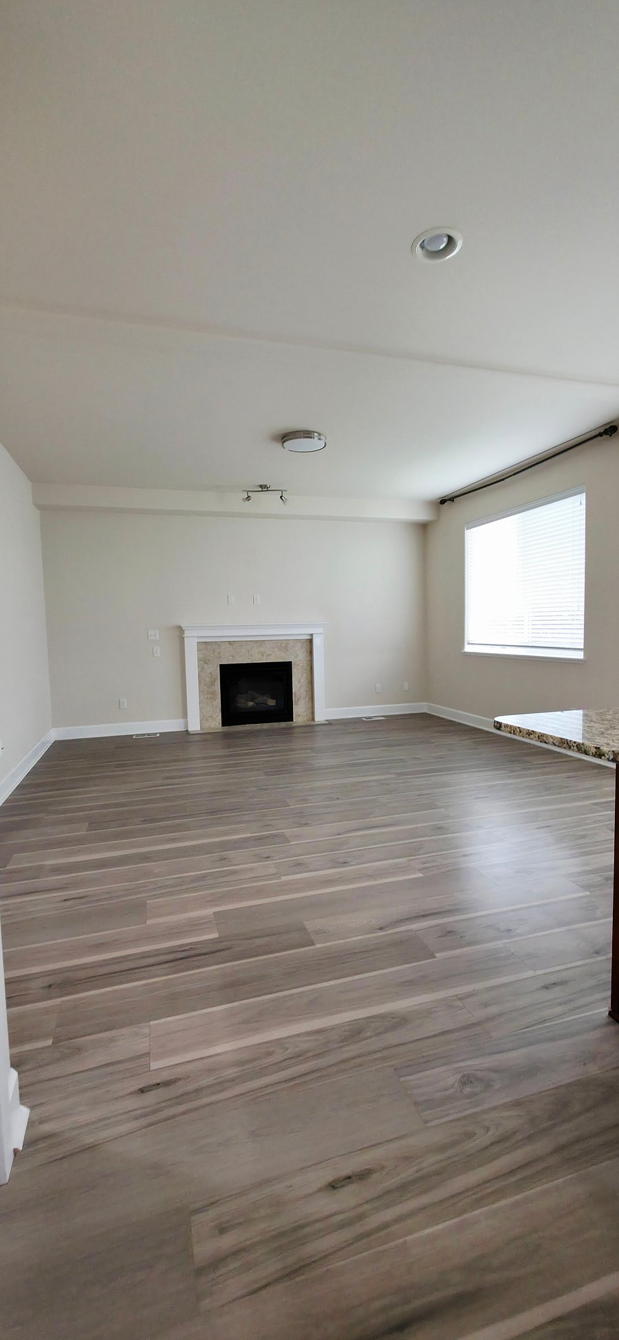 Furnished Finder property 1055444_1 photo 10