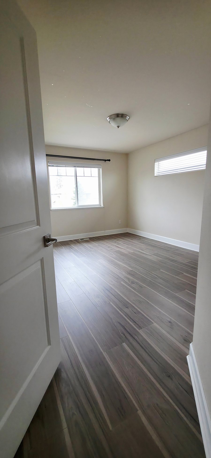Furnished Finder property 1055444_1 photo 25