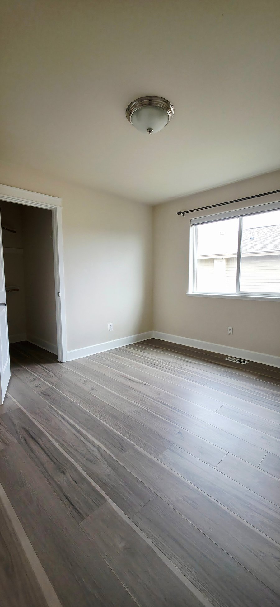 Furnished Finder property 1055444_1 photo 24