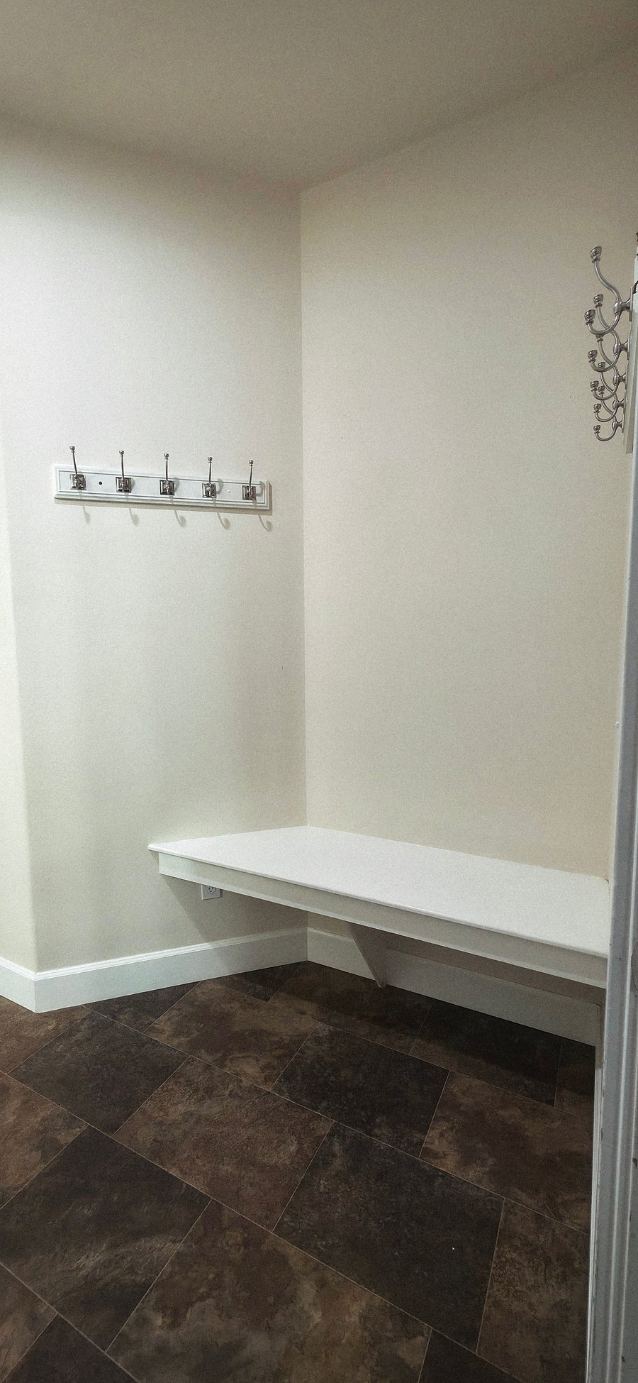 Furnished Finder property 1055444_1 photo 14