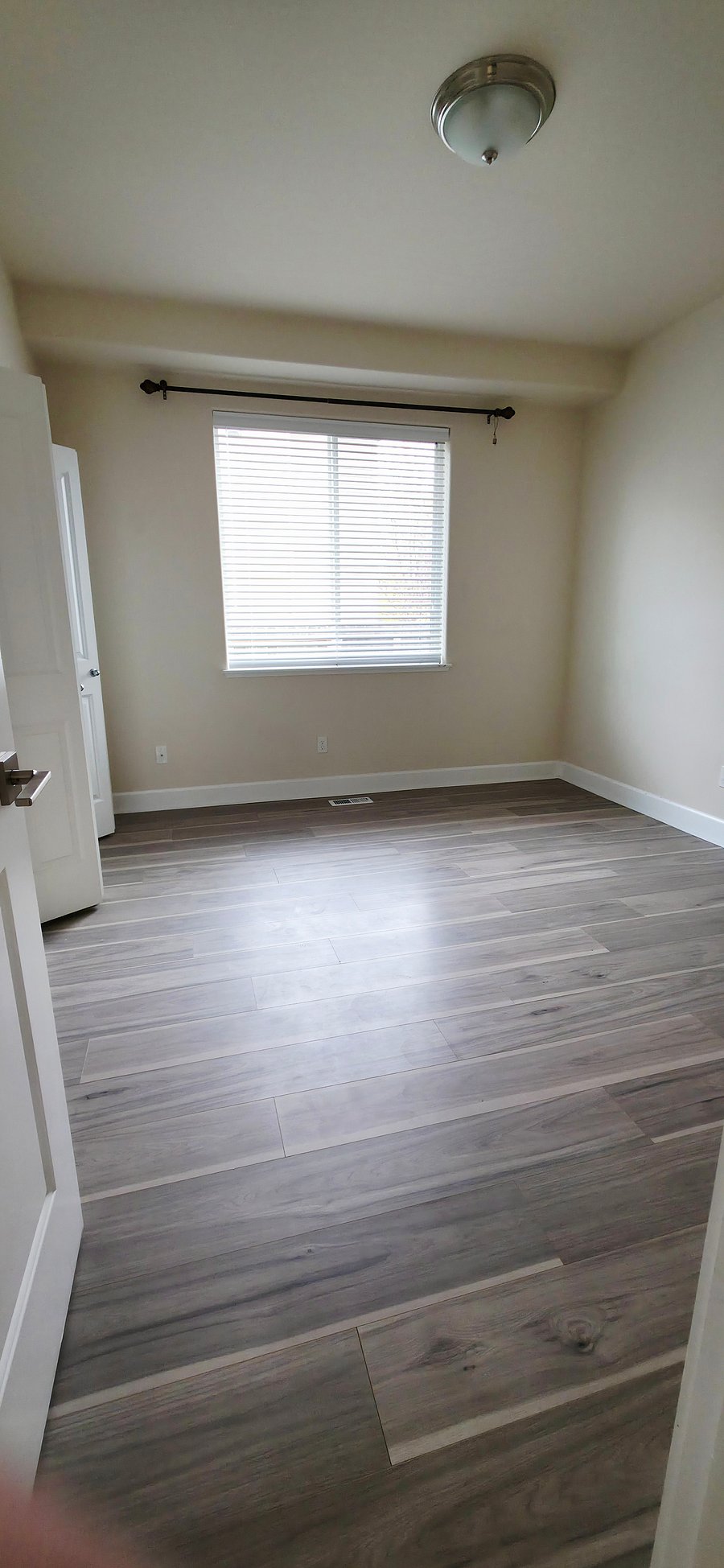 Furnished Finder property 1055444_1 photo 11