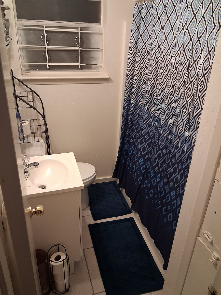 Furnished Finder property 1055461_1 photo 6
