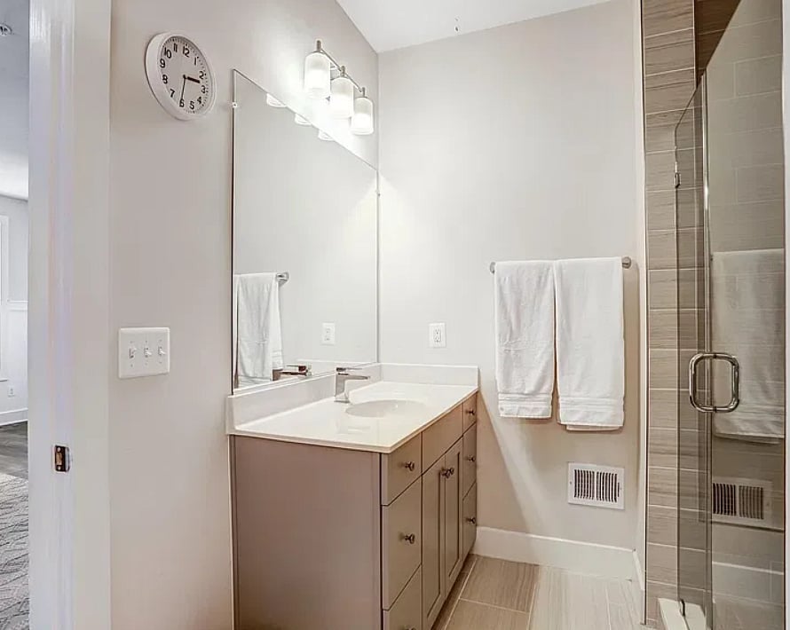 Furnished Finder property 1055463_1 photo 40