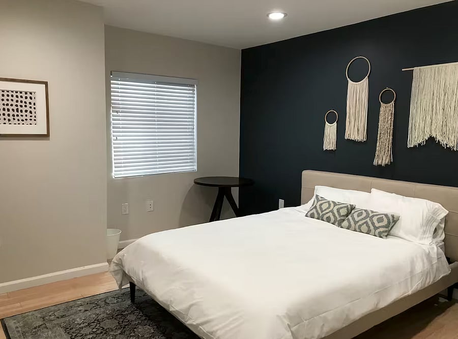 Furnished Finder property 1055467_1 photo 12