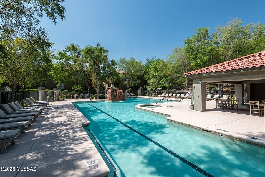 Furnished Finder property 1055486_1 photo 27
