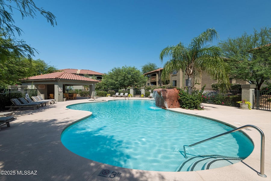 Furnished Finder property 1055486_1 photo 26