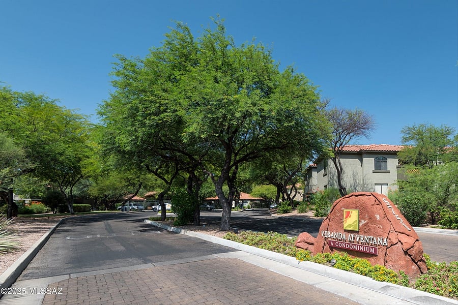 Furnished Finder property 1055486_1 photo 24