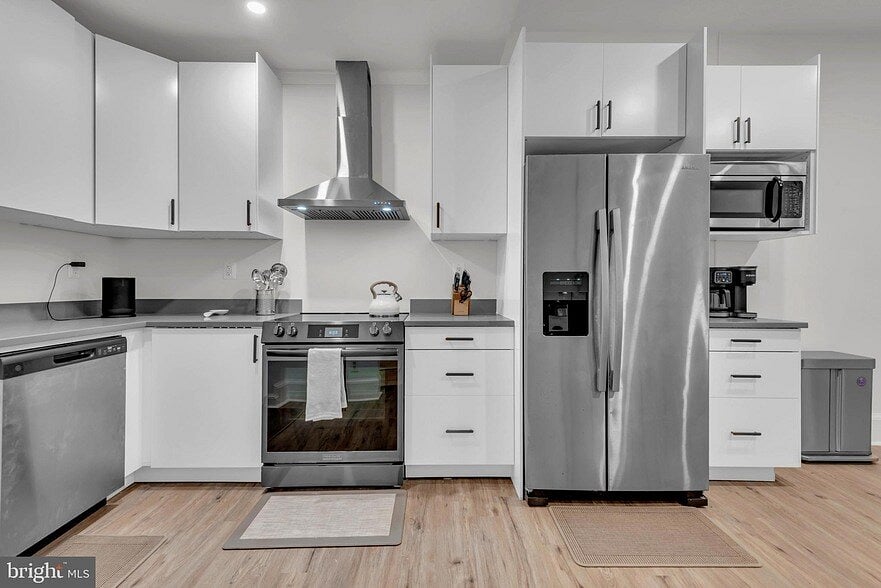 Furnished Finder property 1055495_1 photo 11