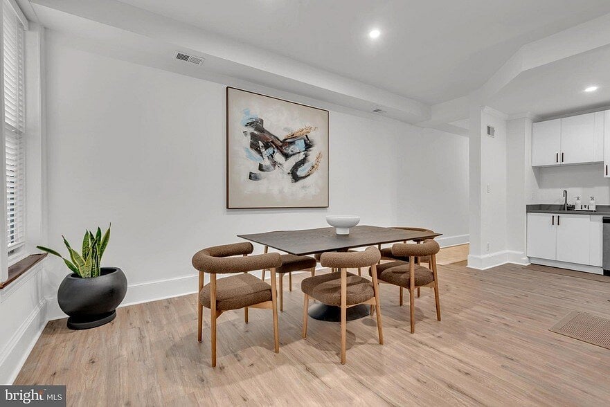 Furnished Finder property 1055495_1 photo 14