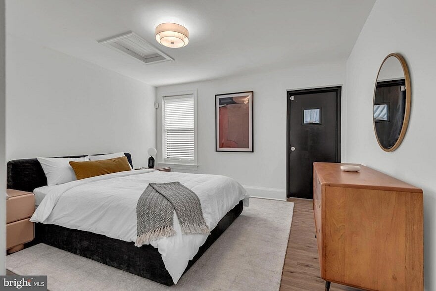 Furnished Finder property 1055495_1 photo 30