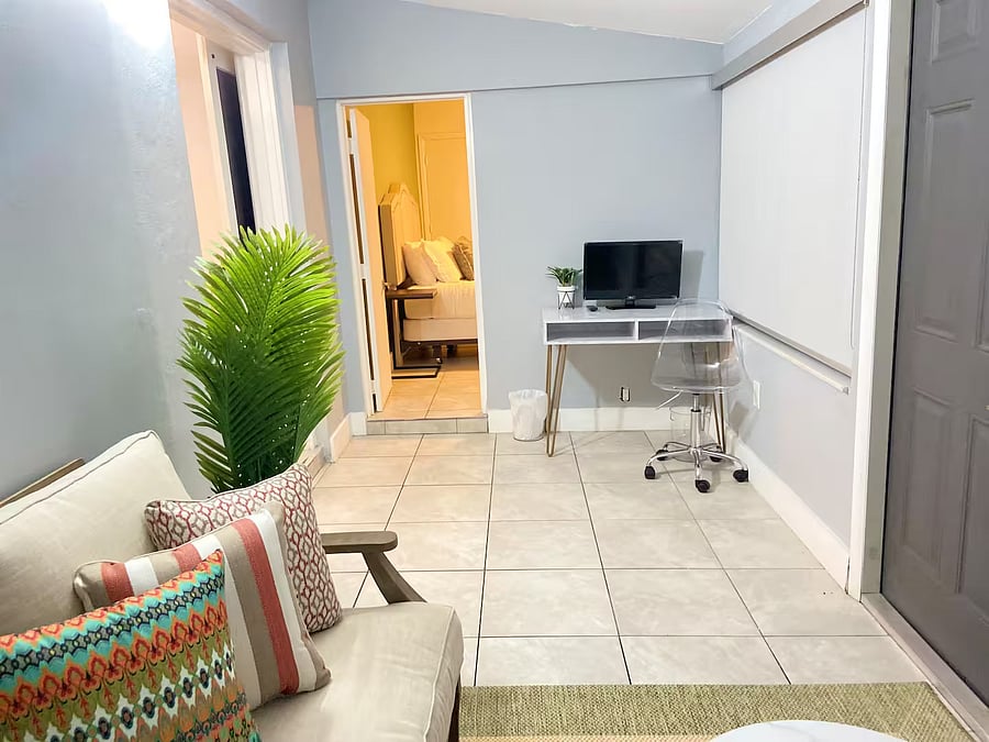 Furnished Finder property 1055503_1 photo 32
