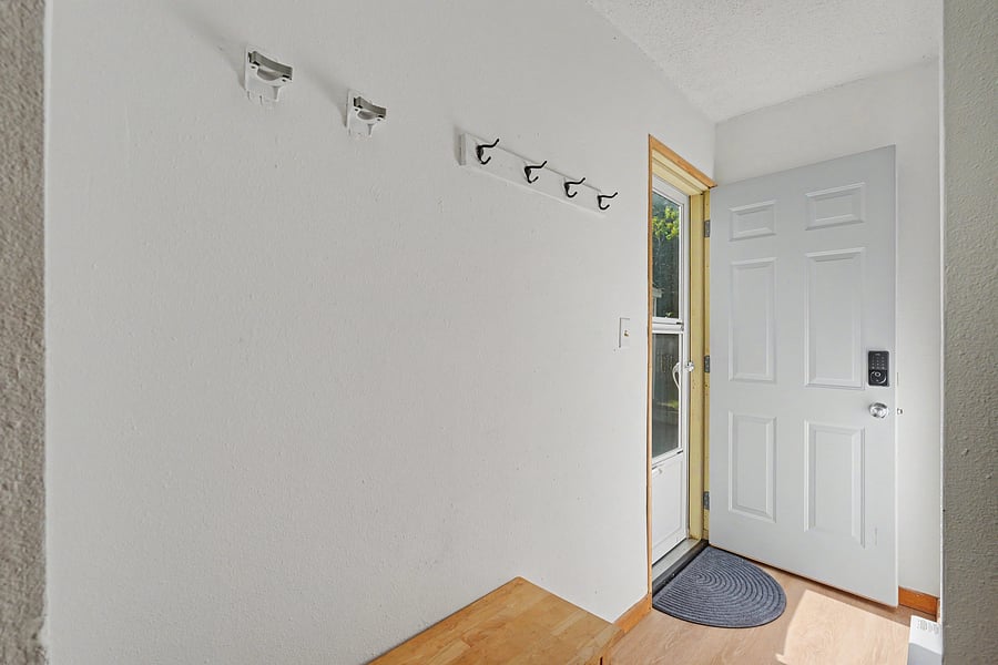 Furnished Finder property 1055504_1 photo 12