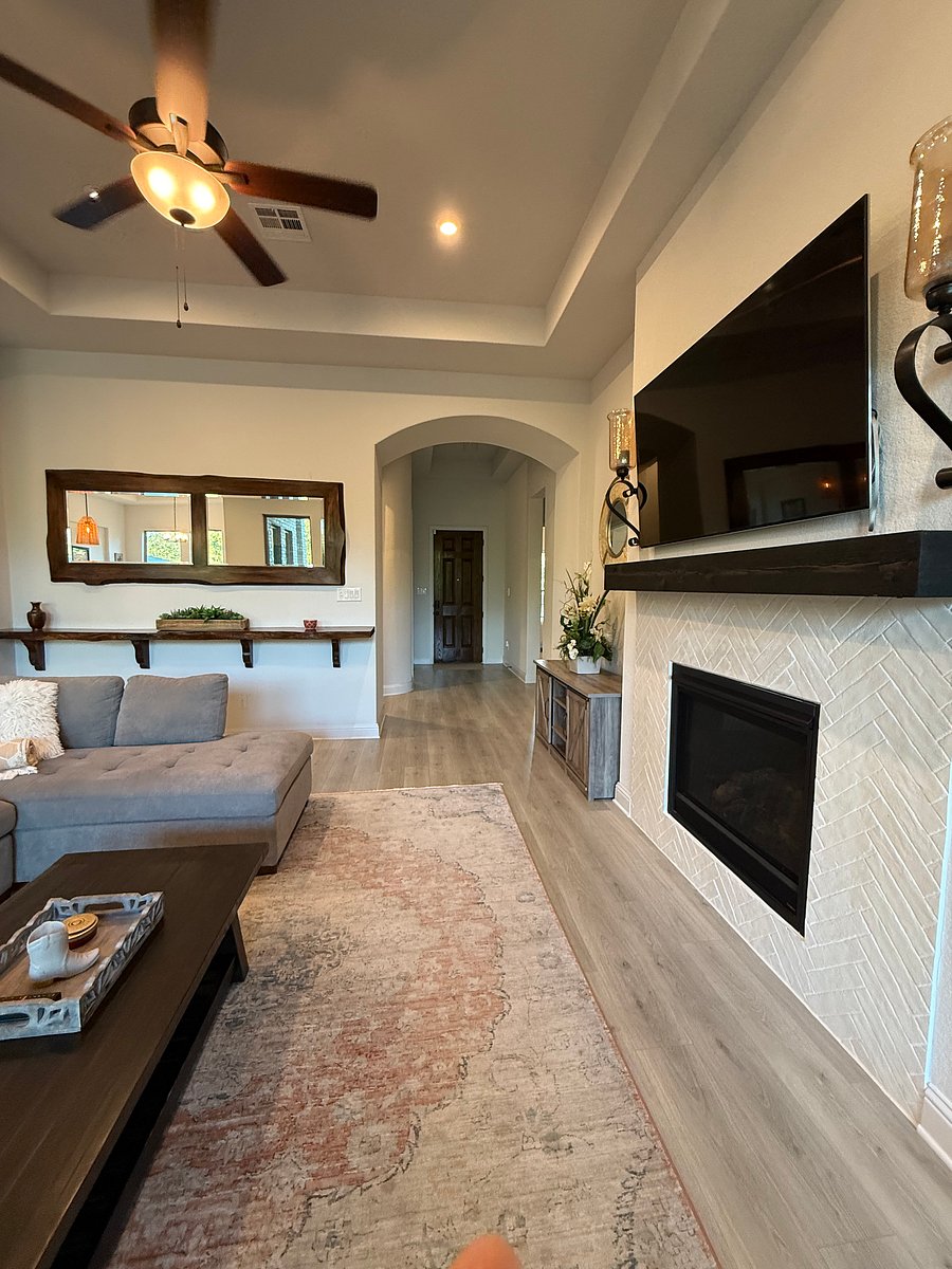 Furnished Finder property 1055511_1 photo 3