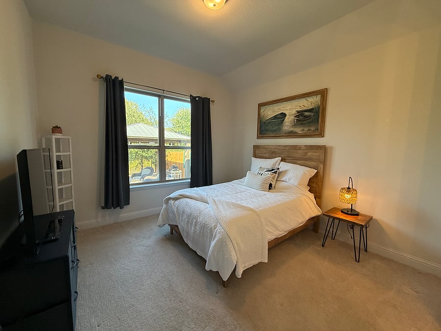 Furnished Finder property 1055511_1 photo 13