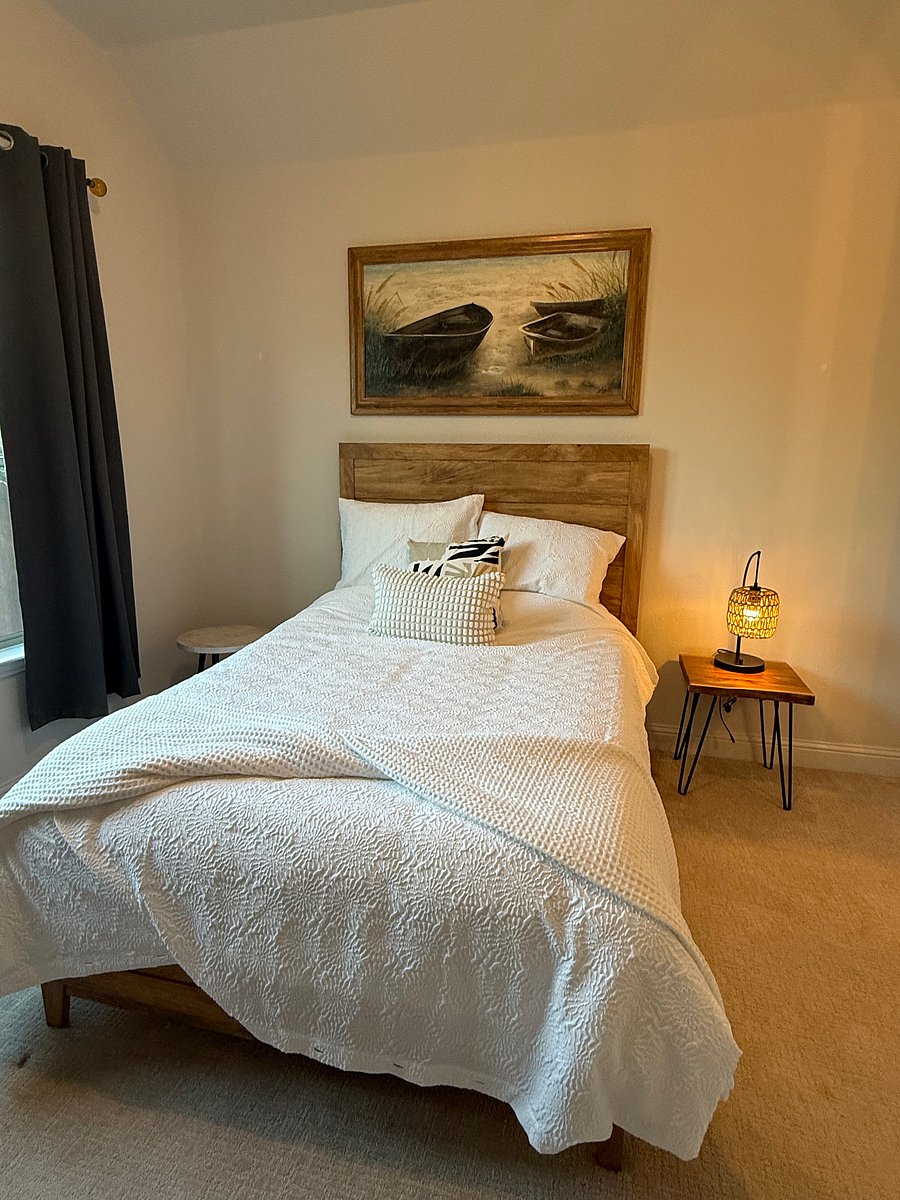 Furnished Finder property 1055511_1 photo 12
