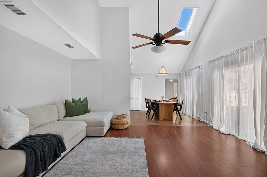 Furnished Finder property 1055538_1 photo 13