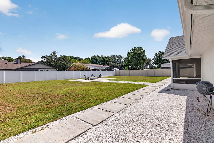 Furnished Finder property 1055538_1 photo 69