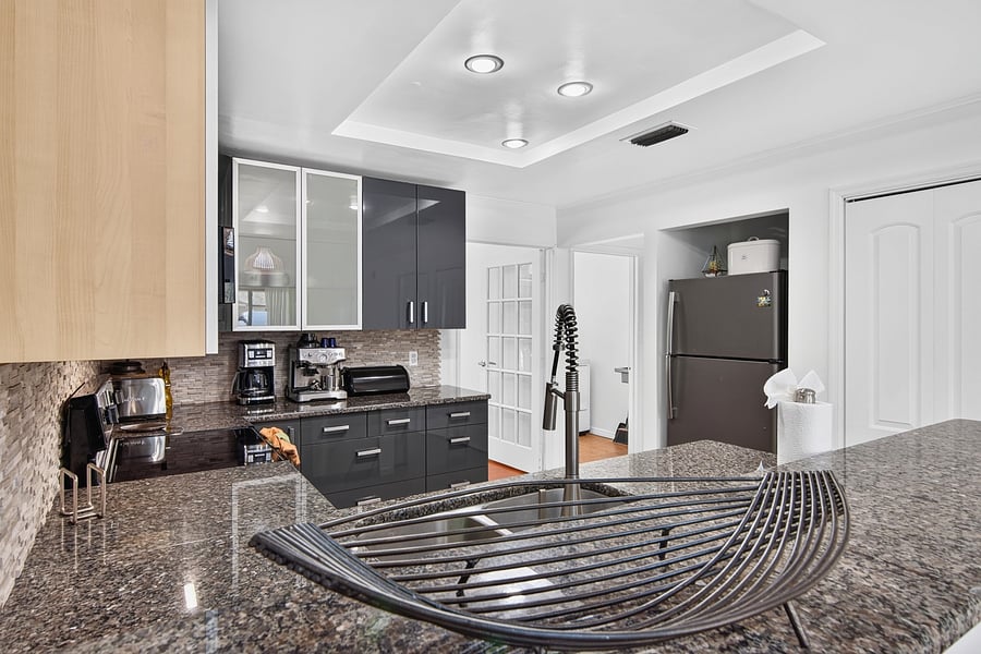 Furnished Finder property 1055538_1 photo 41