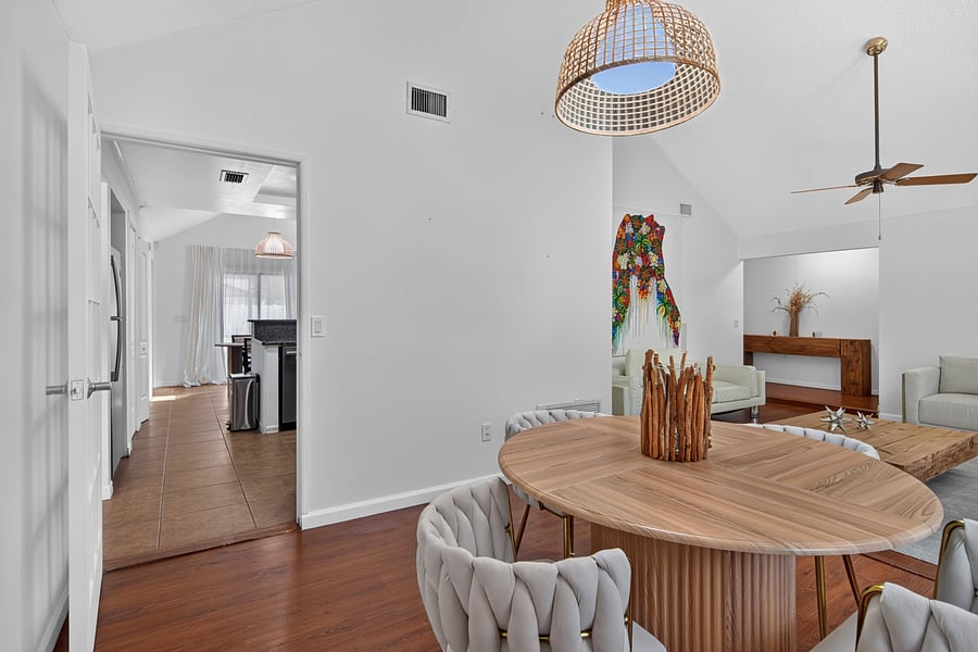 Furnished Finder property 1055538_1 photo 12