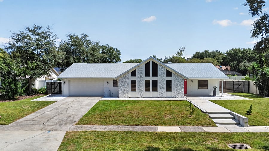 Furnished Finder property 1055538_1 photo 2