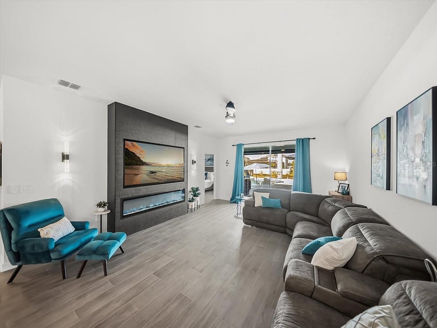 Furnished Finder property 1055546_1 photo 11