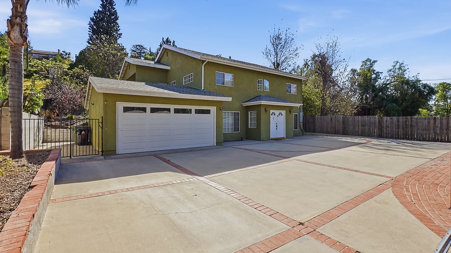 Furnished Finder property 1055547_1 photo 1