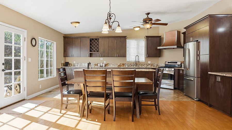 Furnished Finder property 1055547_1 photo 10