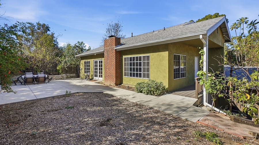 Furnished Finder property 1055547_1 photo 3
